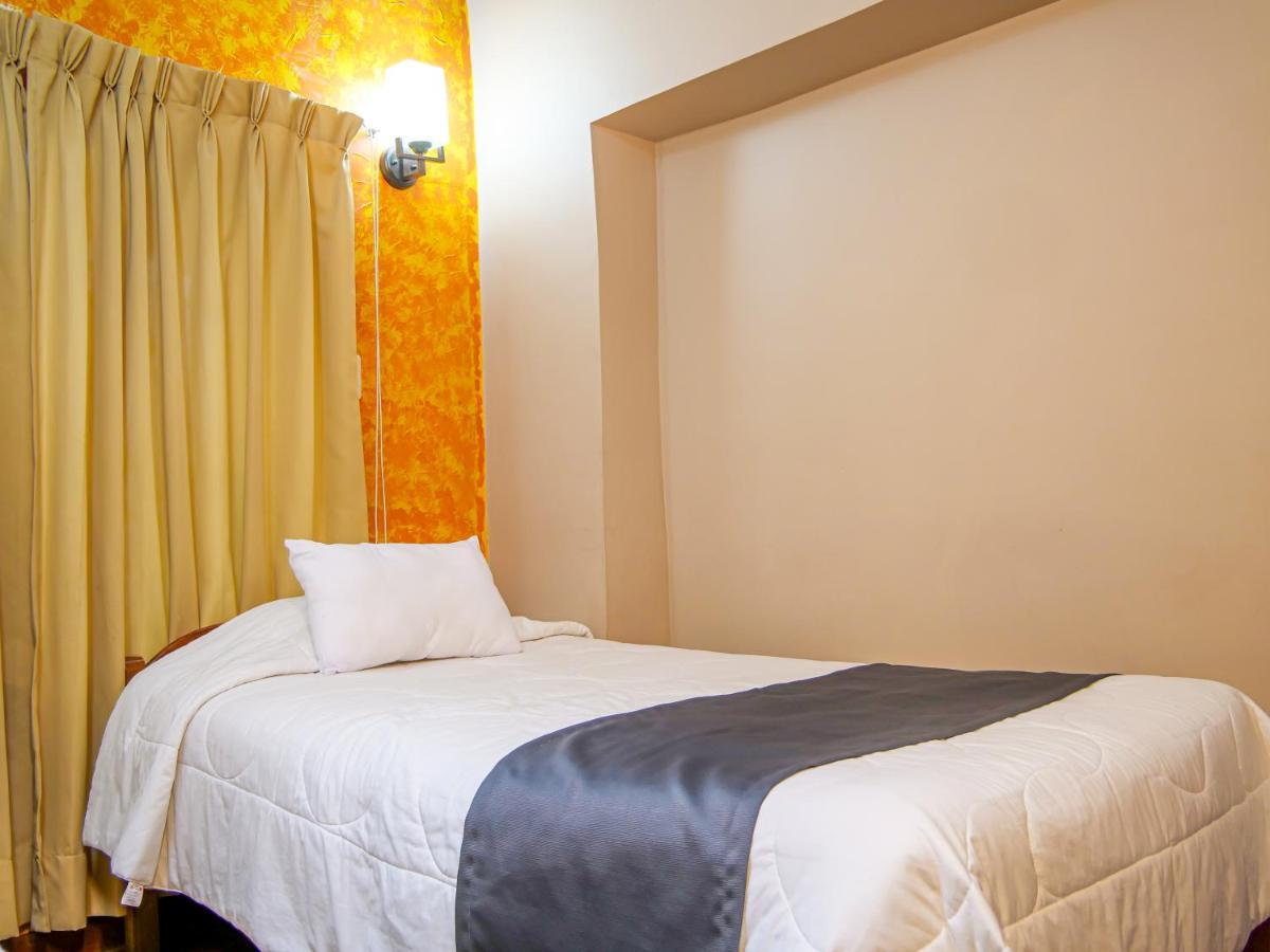 Hotel Guest House Wayra Куско Екстериор снимка