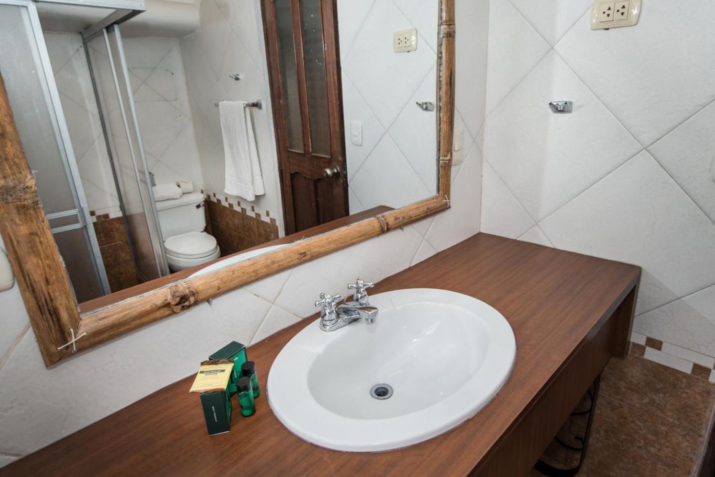 Hotel Guest House Wayra Куско Екстериор снимка