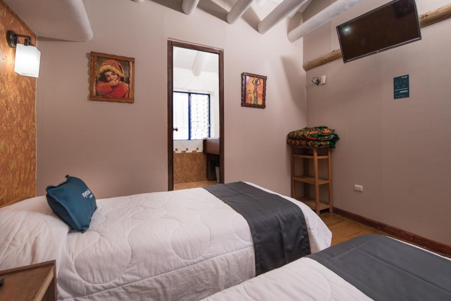 Hotel Guest House Wayra Куско Екстериор снимка