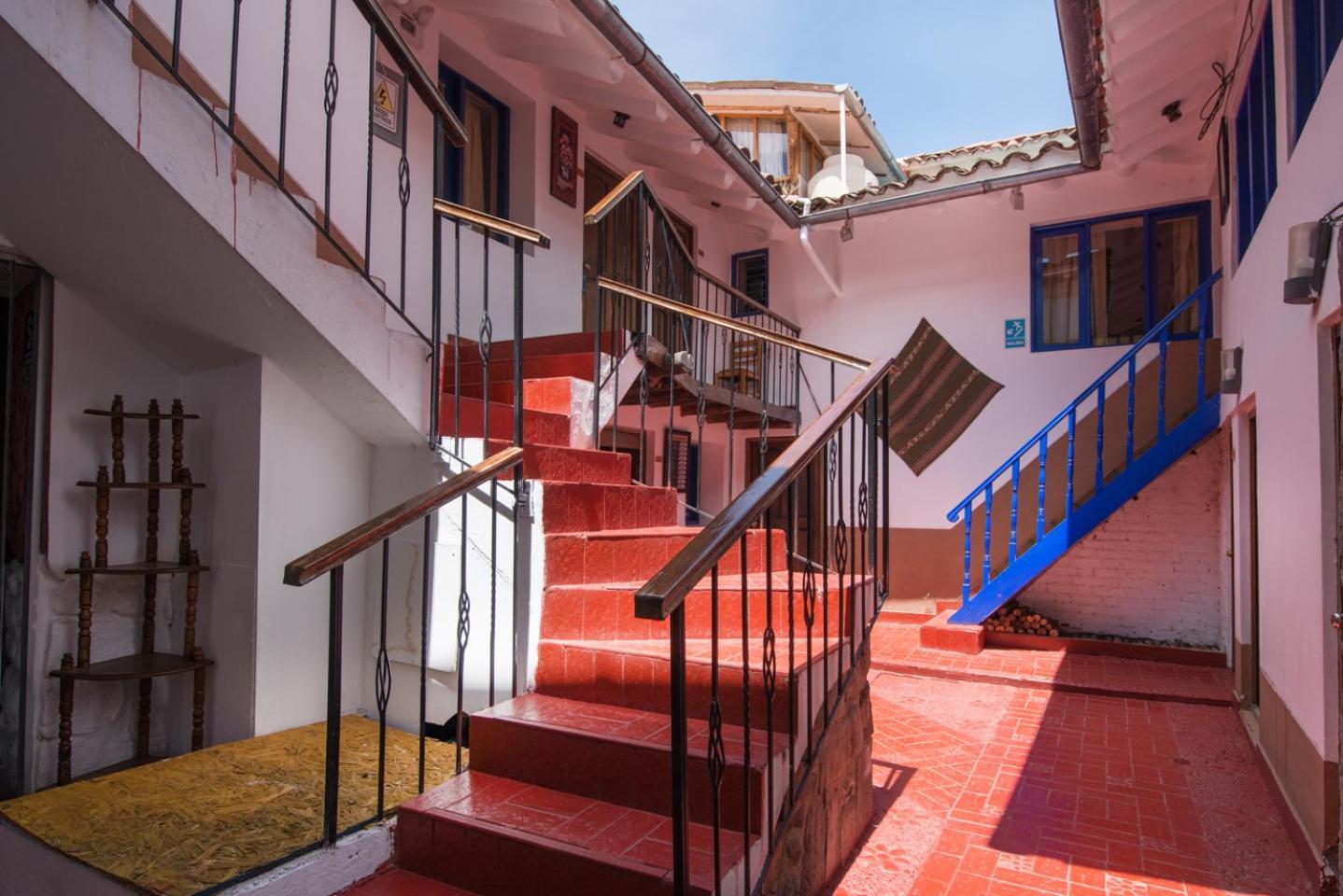 Hotel Guest House Wayra Куско Екстериор снимка